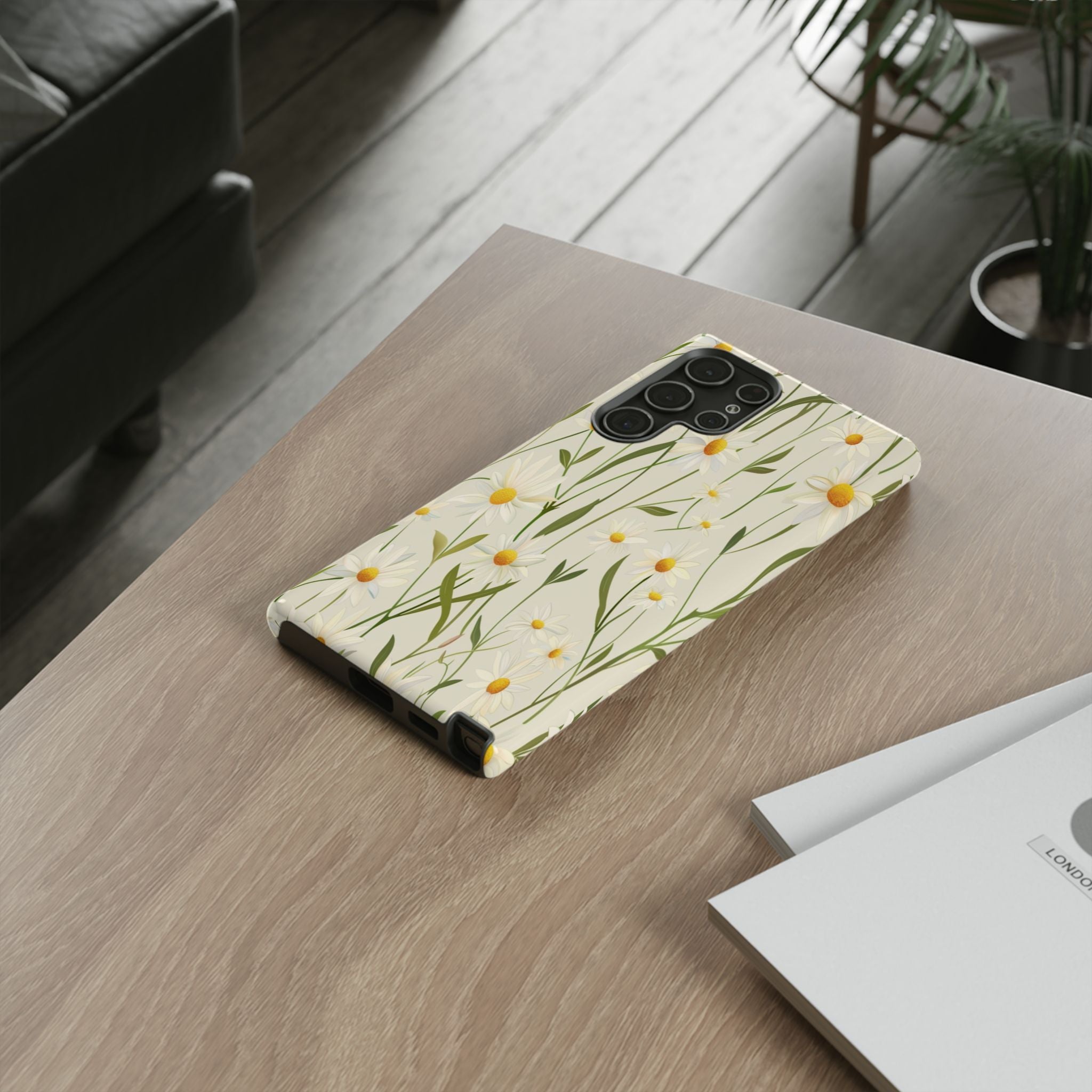 White Daisies Case
