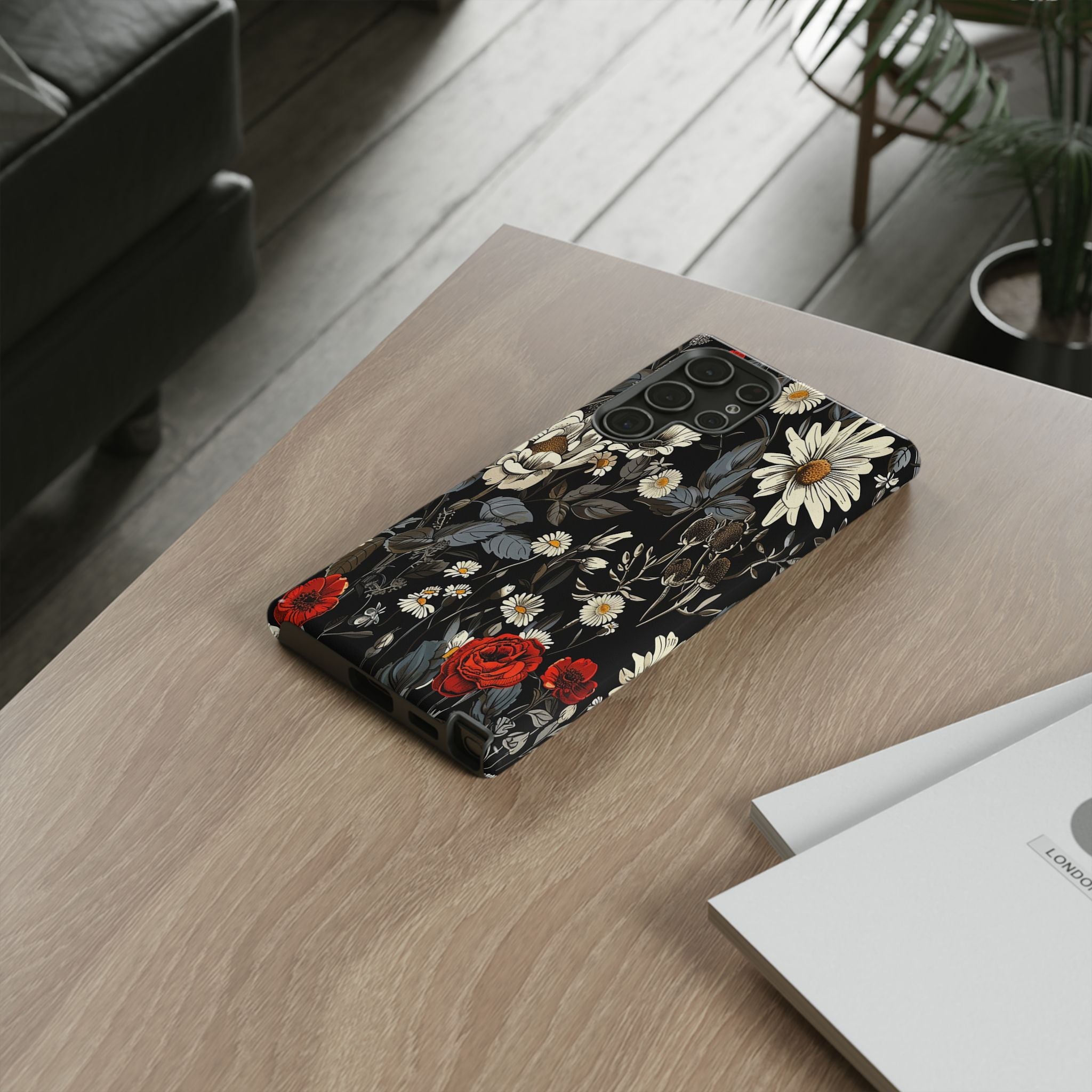 Dark Rose and Daisy Case